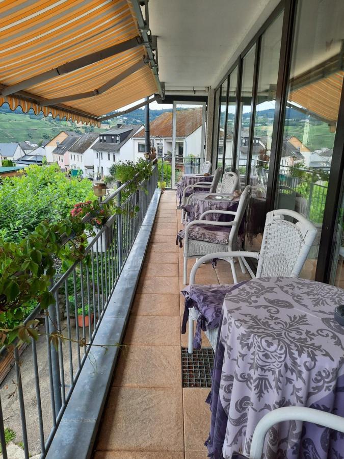 Gaestehaus Moselblick 트리텐하임 외부 사진